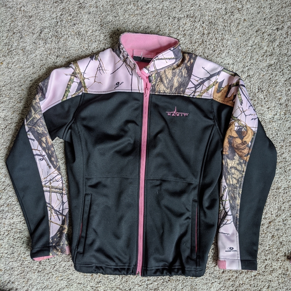 Mossy oak coat